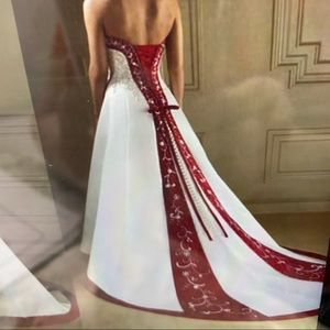 Beautiful NW tags formal